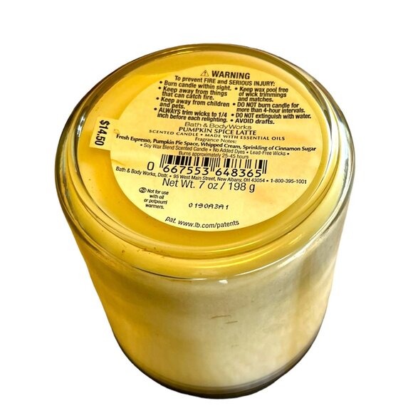 NWT Bath & Body Works Pumpkin Spice Latte Scented Candle 7oz - Picture 3 of 3